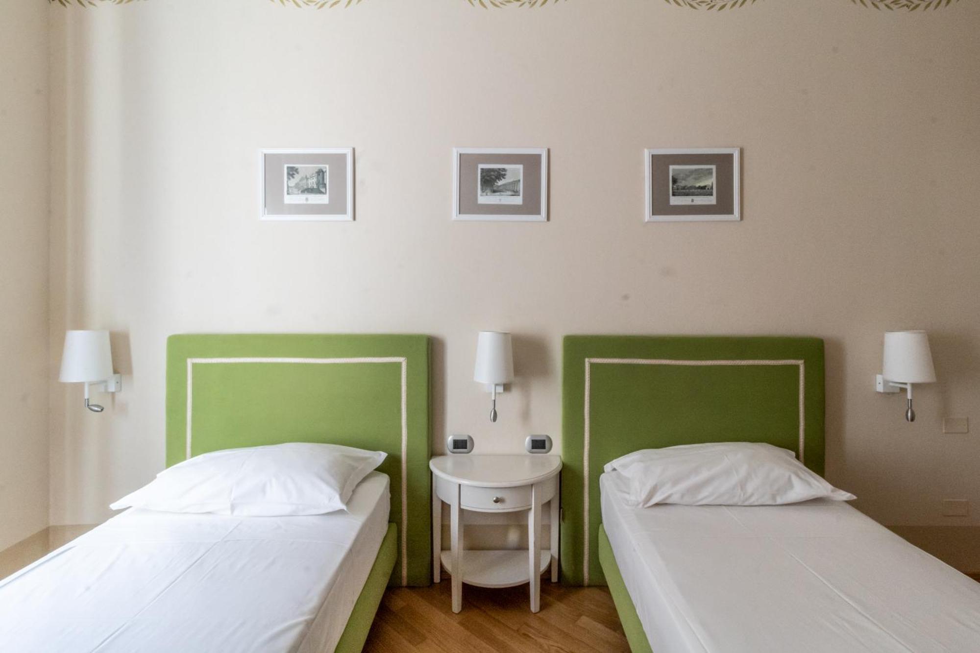 Casa Isolani Luxury Rooms Piazza Maggiore 1 Bologna Bagian luar foto