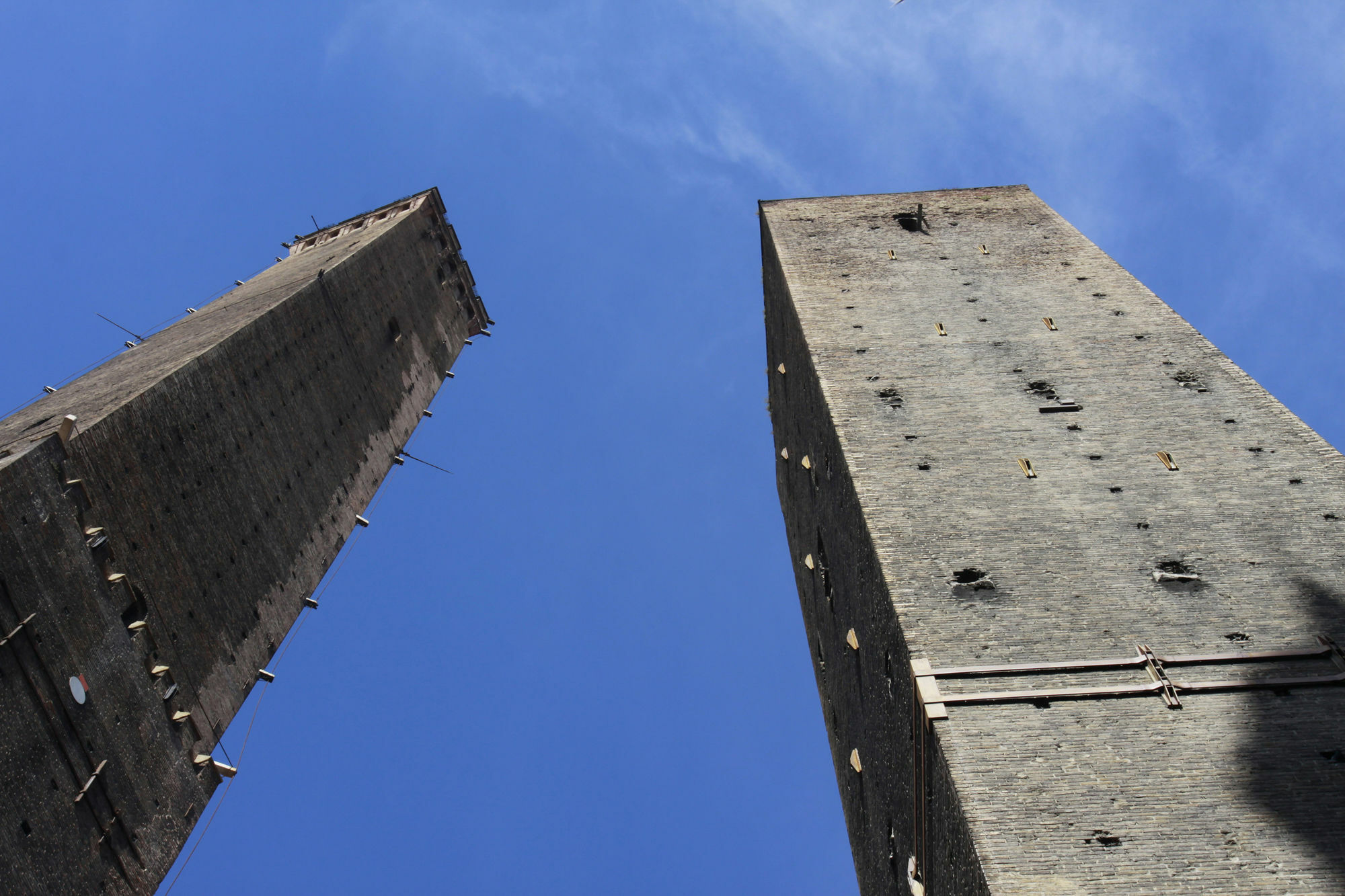 Casa Isolani Luxury Rooms Piazza Maggiore 1 Bologna Bagian luar foto